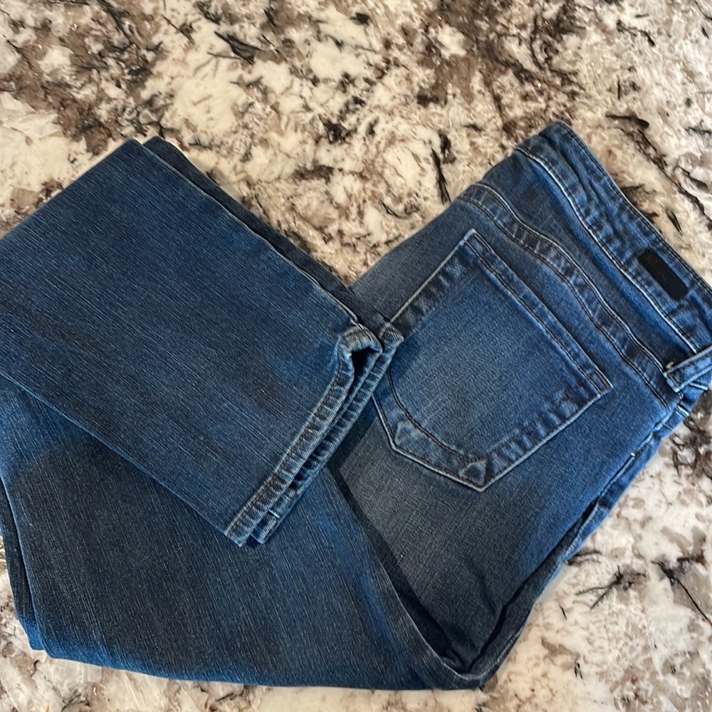 Kut from the Kloth, boyfriend cut, size 8, medium wash